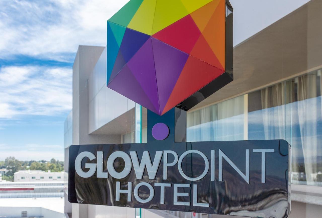 Hotel Glow Point - Mulza Леон Екстер'єр фото